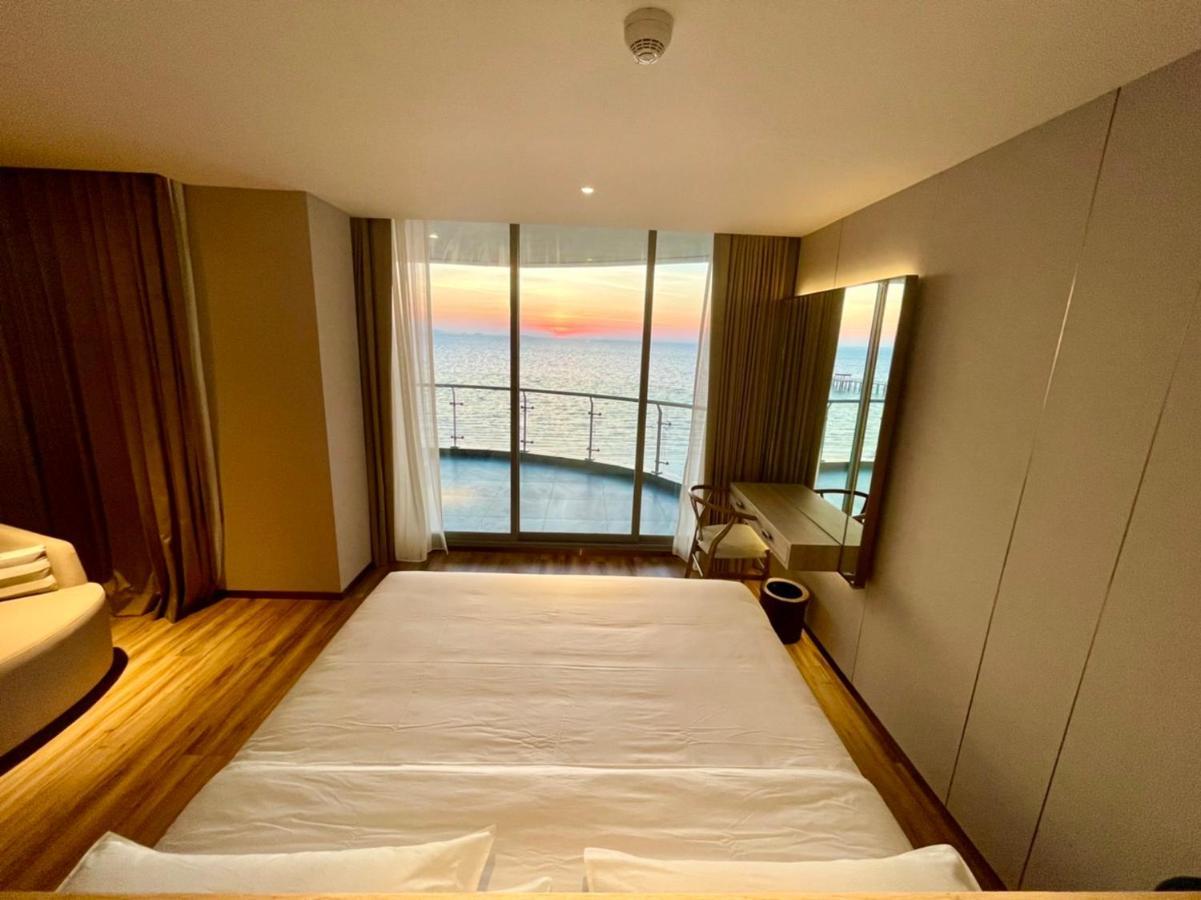 Symphony Of The Sea Hotel Бангсен Екстер'єр фото
