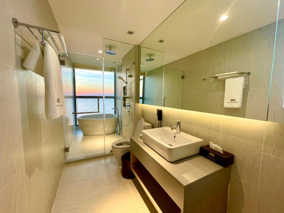 Symphony Of The Sea Hotel Бангсен Екстер'єр фото