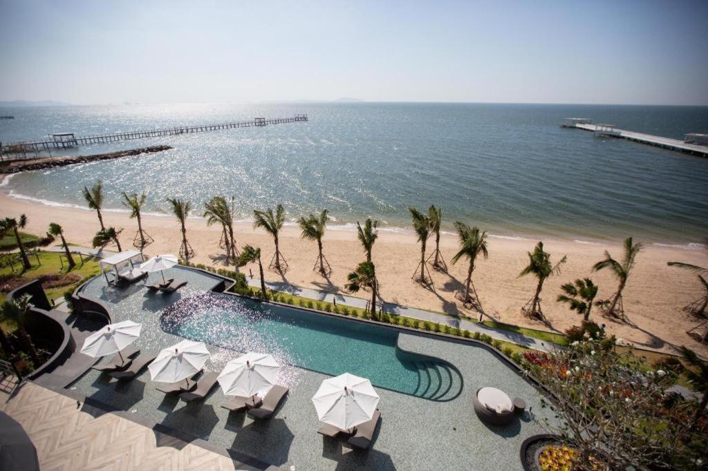 Symphony Of The Sea Hotel Бангсен Екстер'єр фото